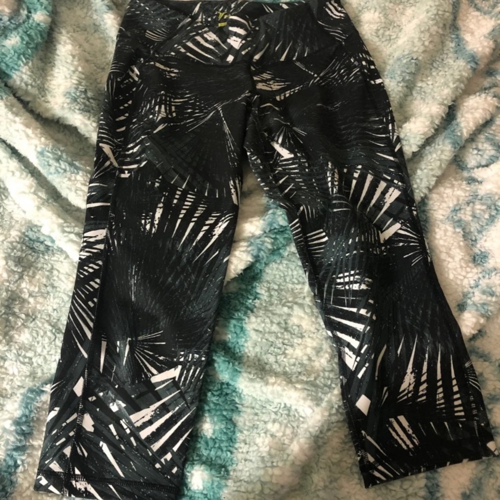old navy workout leggings